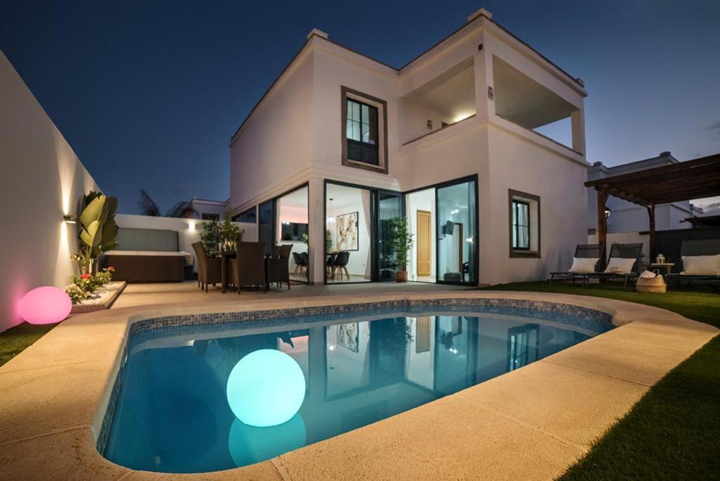 Villa Palmera Jacuzzi Yaiza  Zewnętrze zdjęcie